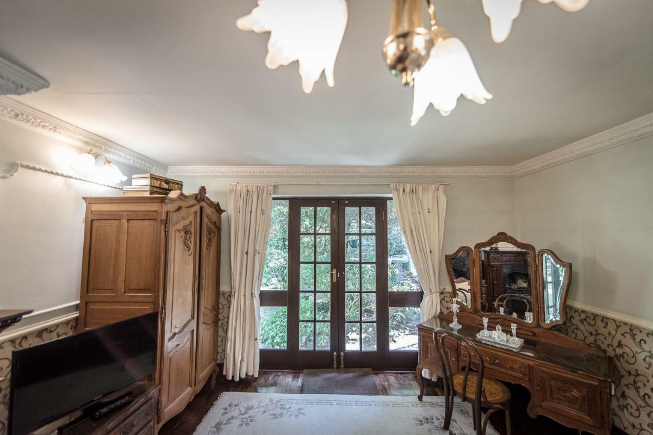 Rosehill House Hotel Бёрнли Экстерьер фото